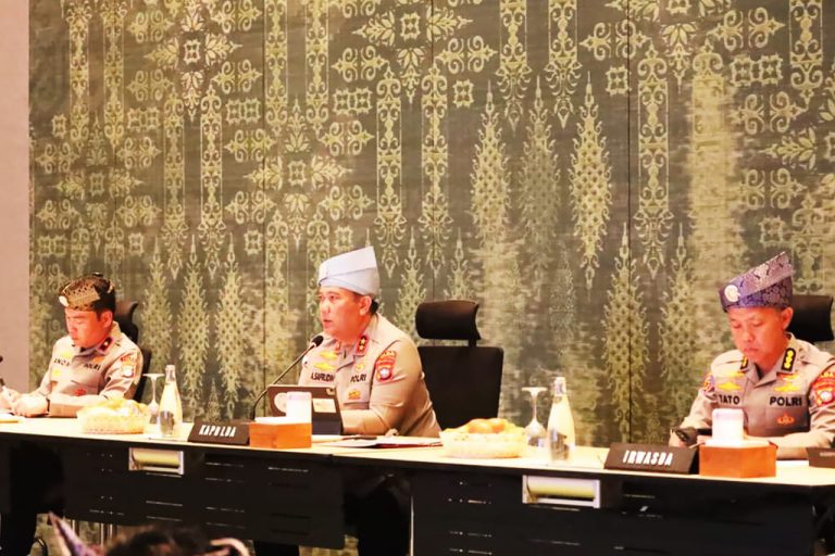 Kapolda Kepri Irjen Polisi Asep Safrudin saat membuka Gelar Operasional Polda Kepri Tahun 2026 di Holiday Inn Resort Bintan Lagoi, Kabupaten Bintan, Provinsi Kepulauan Riau, Kamis (10/9/2026) (Foto: ISTIMEWA)