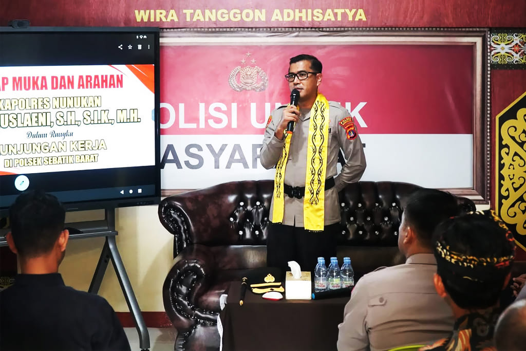 Kapolres Kabupaten Nunukan Provinsi Kalimantan Utara (Kaltara) AKBP Ruslaeni, S.H., S.I.K., M.H., melaksanakan kunjungan kerja ke Mako Polsek Sebatik Barat dan Polsek Sebatik Timur, Polres Nunukan, Jumat (28/8/2026)
