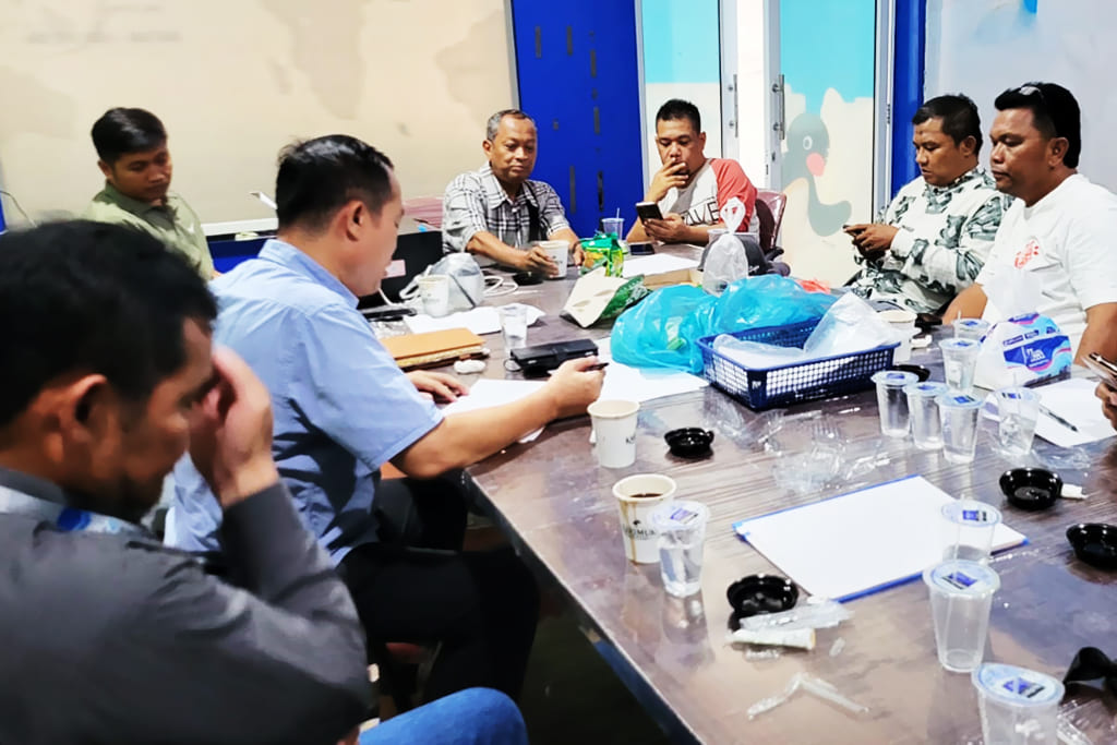 Pengurus dan panitia PWI Kepri menggelar rapat pemantapan persiapan UKW dan OKK di Balai Pers PWI Kepri, Batam, Rabu (9/9/2026)