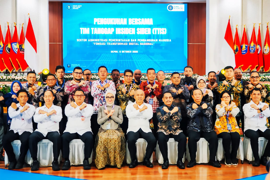 Bupati Karimun, Ing. H. Iskandarsyah, menghadiri pengukuhan Tim Tanggap Insiden Siber (TTIS) Sektor Administrasi Pemerintahan dan Pembangunan Manusia